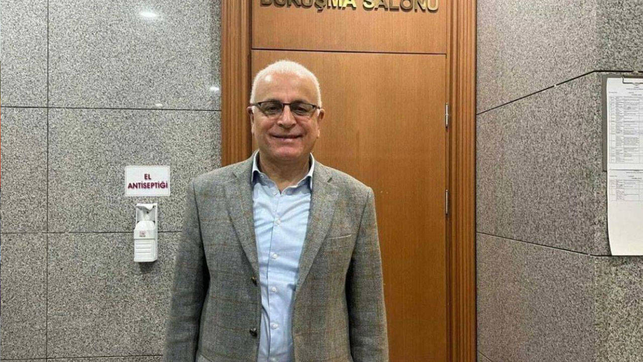 Tutukluluğunun birinci yılında Merdan Yanardağ: "Enseyi karatmaya gerek yok"