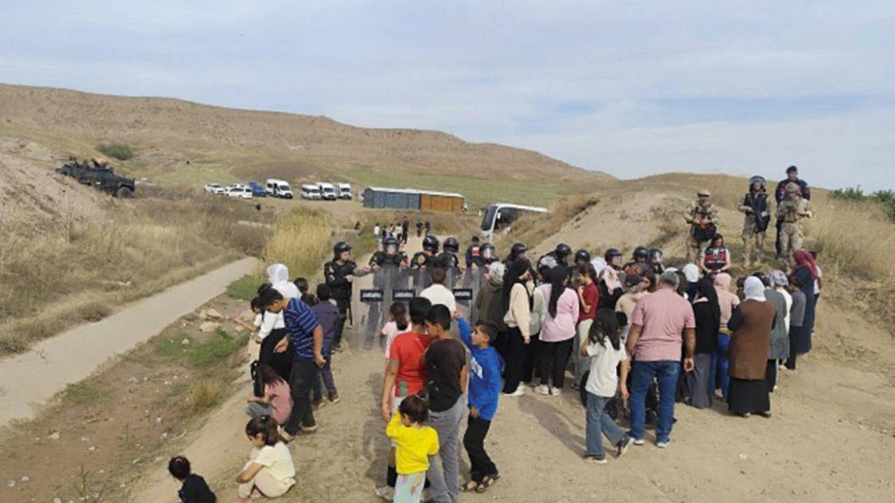 Köylülerin yürüyüşünü jandarma engelledi