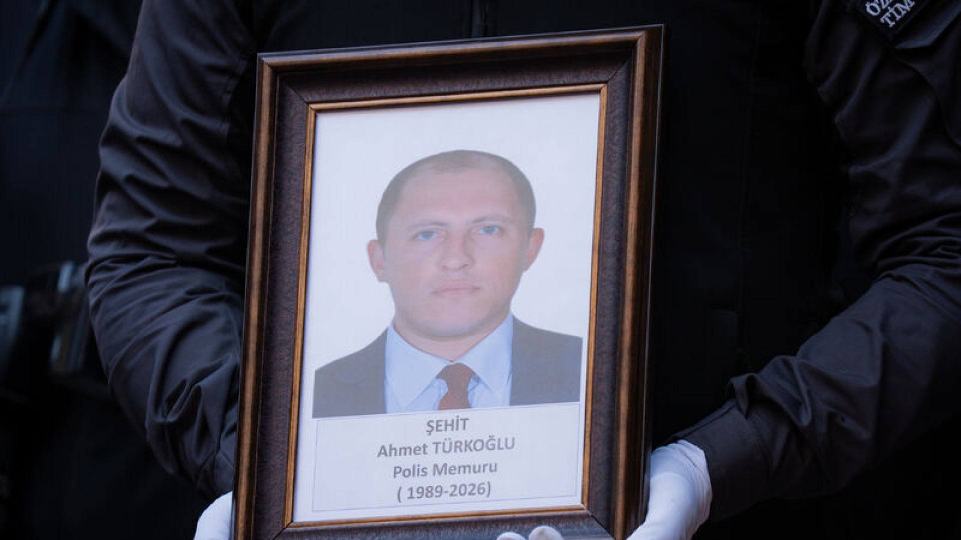 Şehit polis soruşturmasında 5 tutuklama
