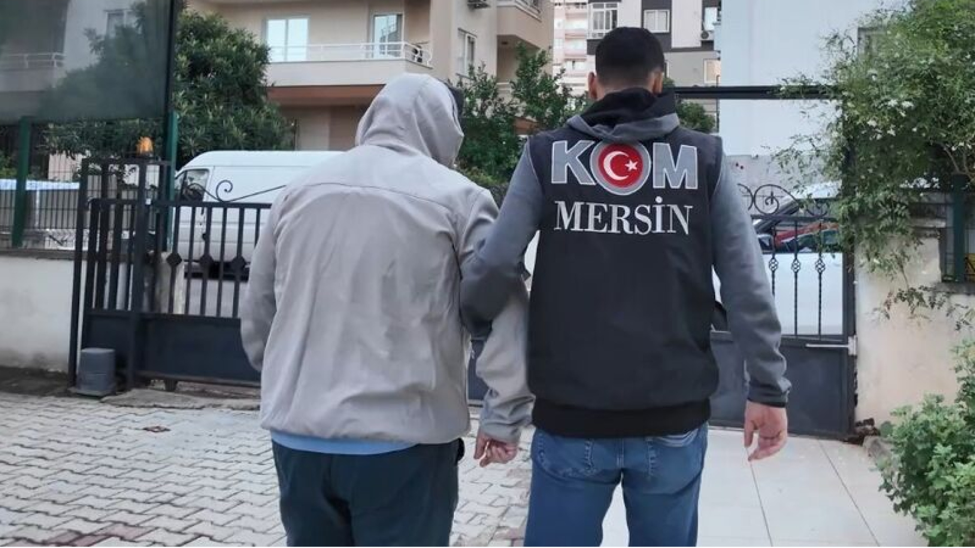 MESEM okullarına yönelik operasyonda: 22 tutuklama