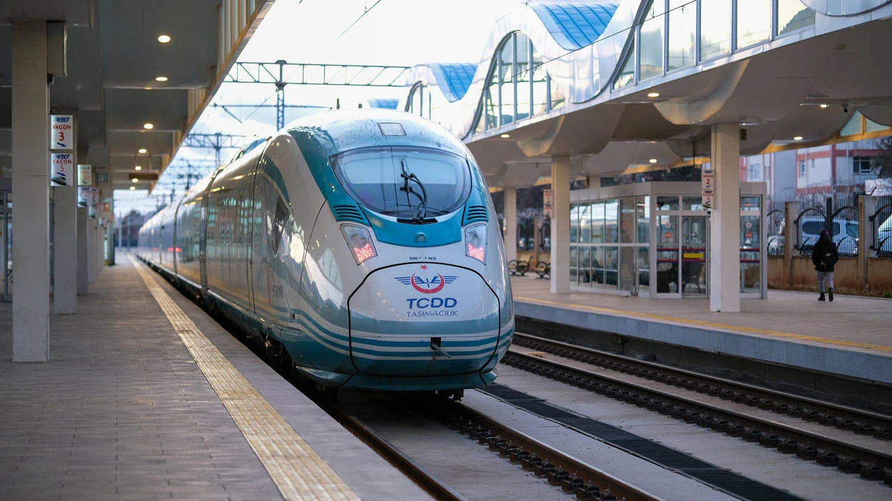 Hızlı tren hattı uzatılıyor: 3 il daha kapsama alınacak