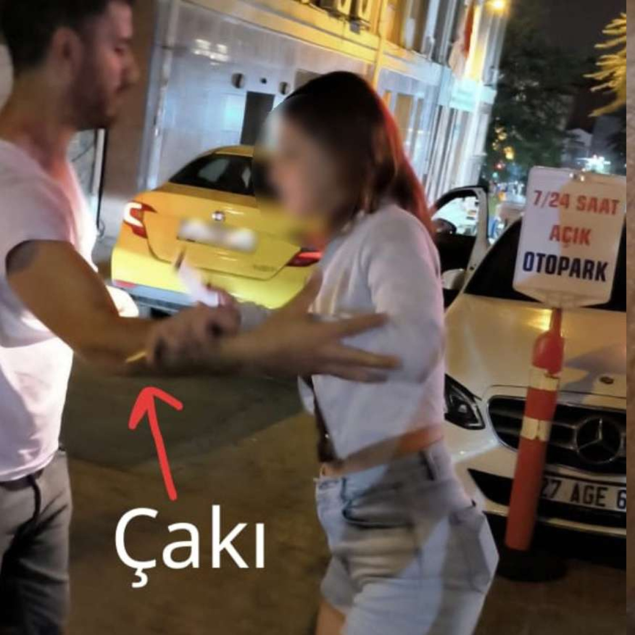 Kanadalı turist takside gasp edildi!