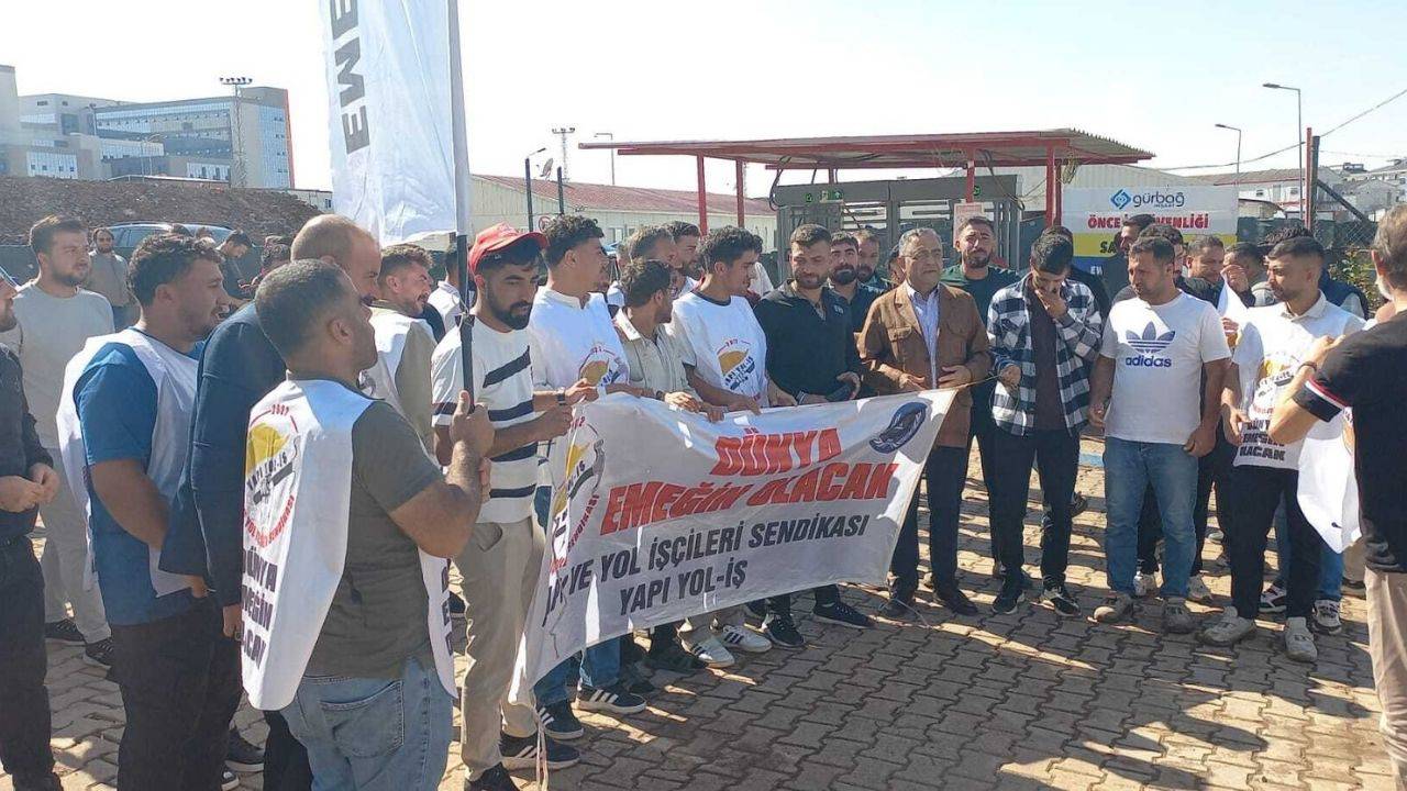 Sezgin Tanrıkulu’ndan Diyarbakır Şehir Hastanesi’ndeki işçilere destek