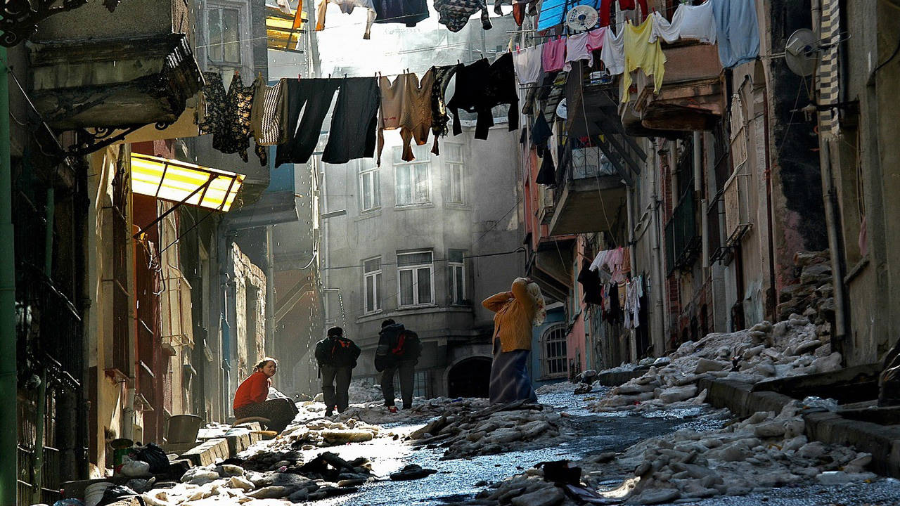 Derin yoksulluk yama tutmuyor
