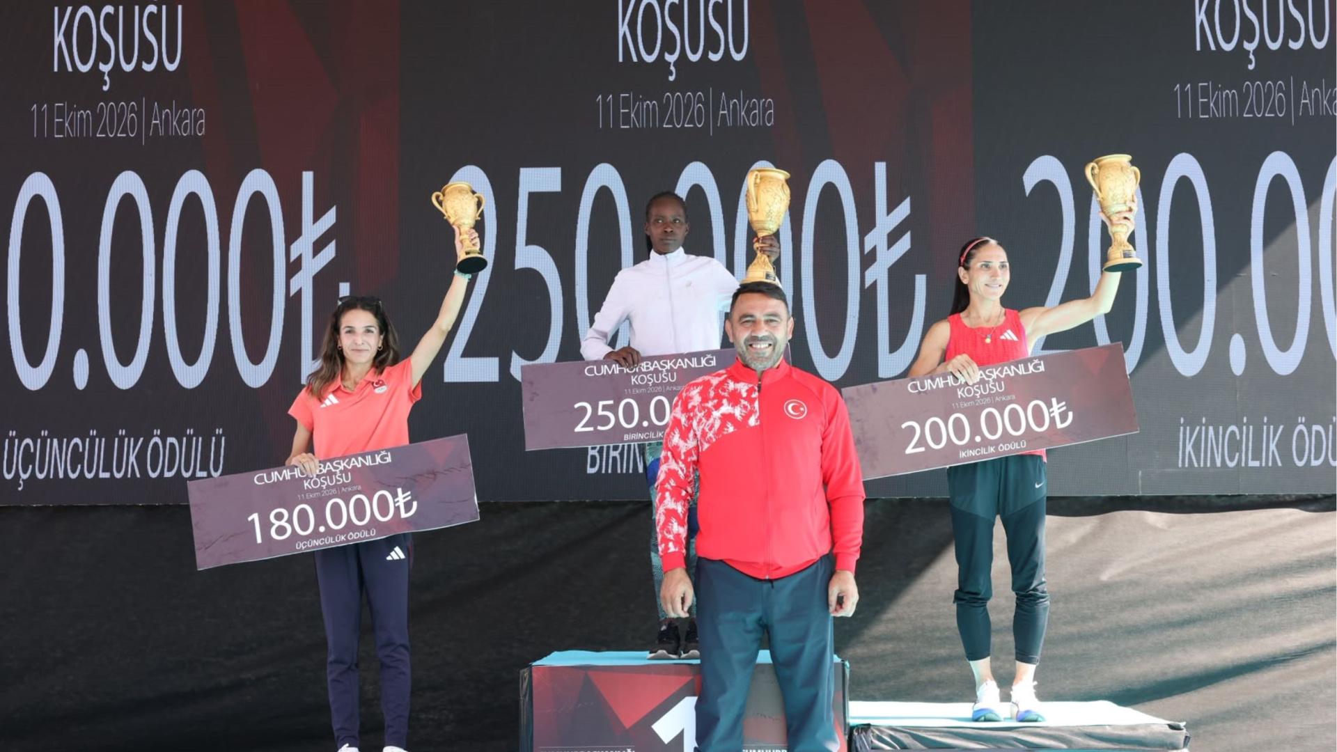 Cumhurbaşkanlığı Yarı Maratonu tamamlandı