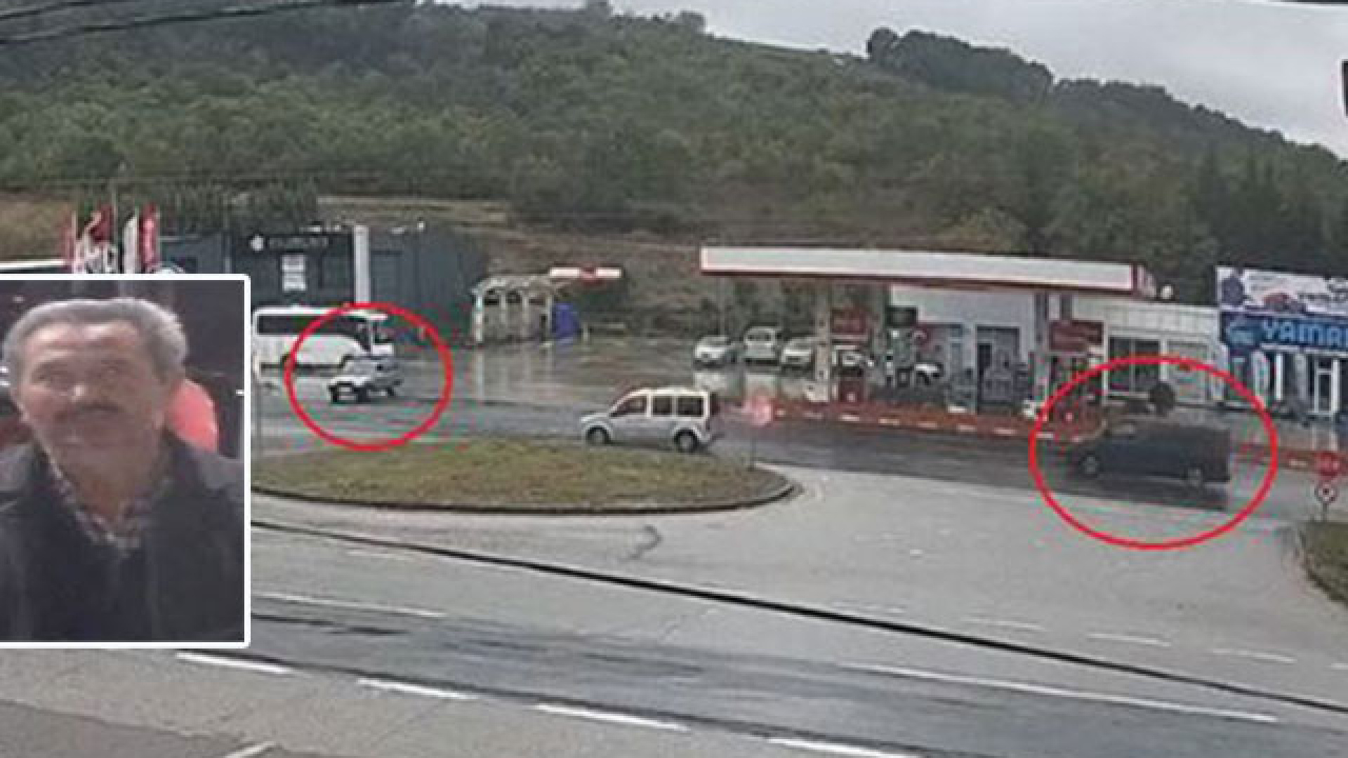 Otomobil ikiye bölündü! Kahreden kaza kamerada