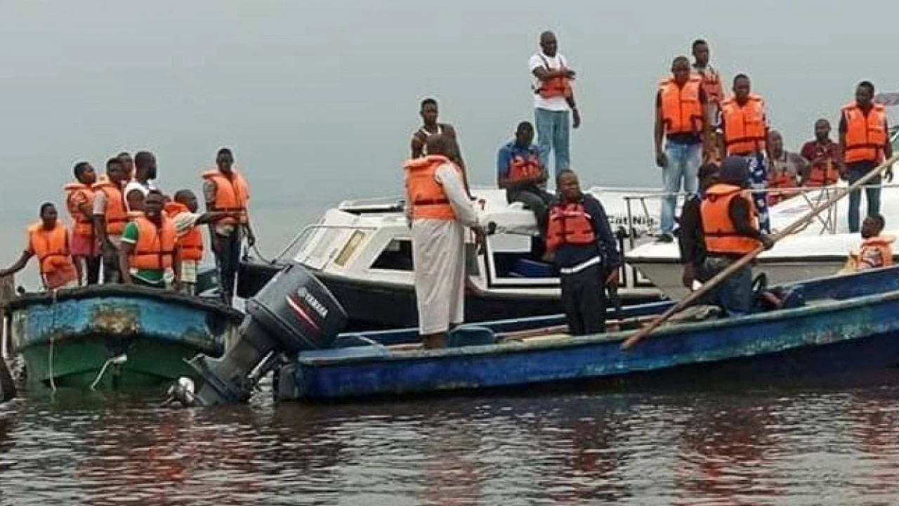 Nijerya’da tekne faciası: 52 kişi hayatını kaybetti