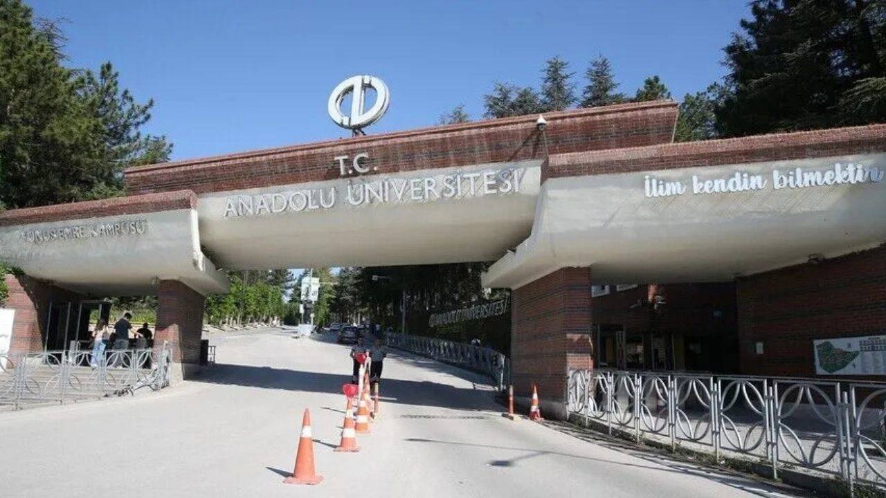 "Anadolu Üniversitesi'nde öğrenci kulüp odaları kapatılacak" iddiası