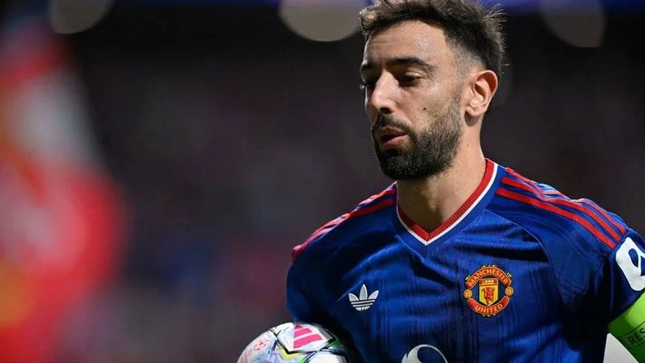 Manchester United'ın kaptanı Bruno Fernandes'in evine hırsız girdi