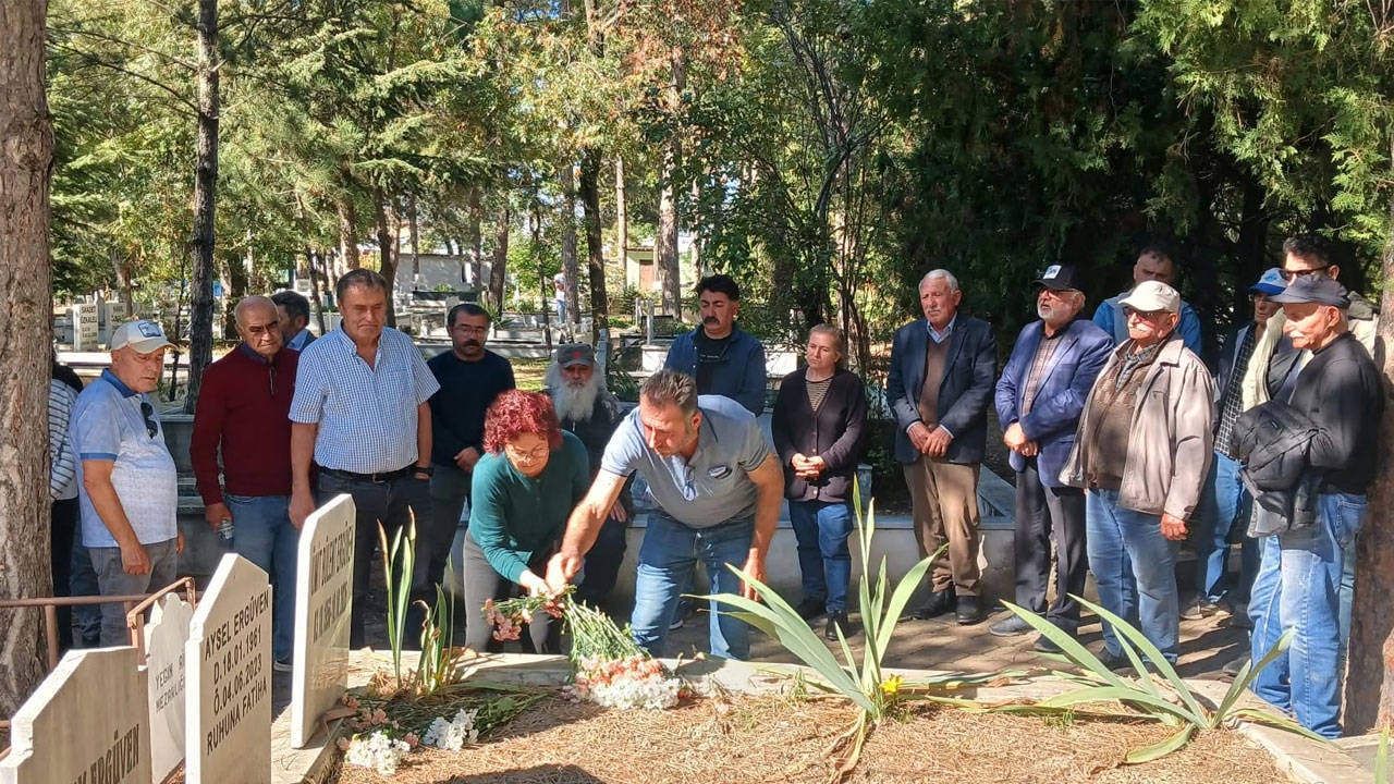 Ümit Bülent Ergüven mezarı başında anıldı