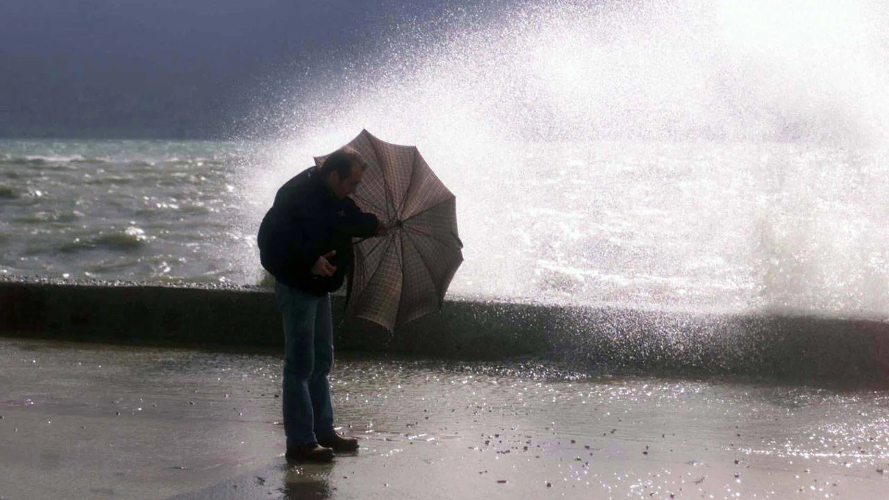 Meteoroloji'den denizlerde fırtına uyarısı