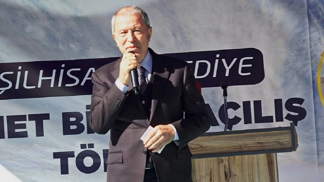 Hulusi Akar'dan itiraf: "Problemlerimiz yok mu? Var"