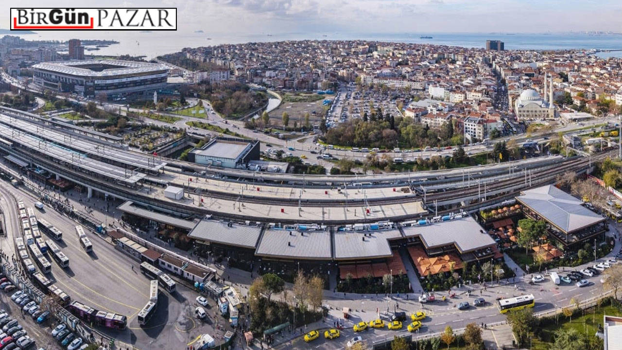 Kentsel kamusal alanların özelleştirilmesi karşısında demokrasi