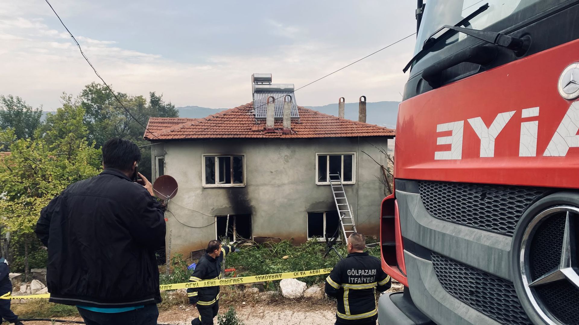 Baba ve kızı yaşamını yitirdi! Ev yangınında kahreden detay!