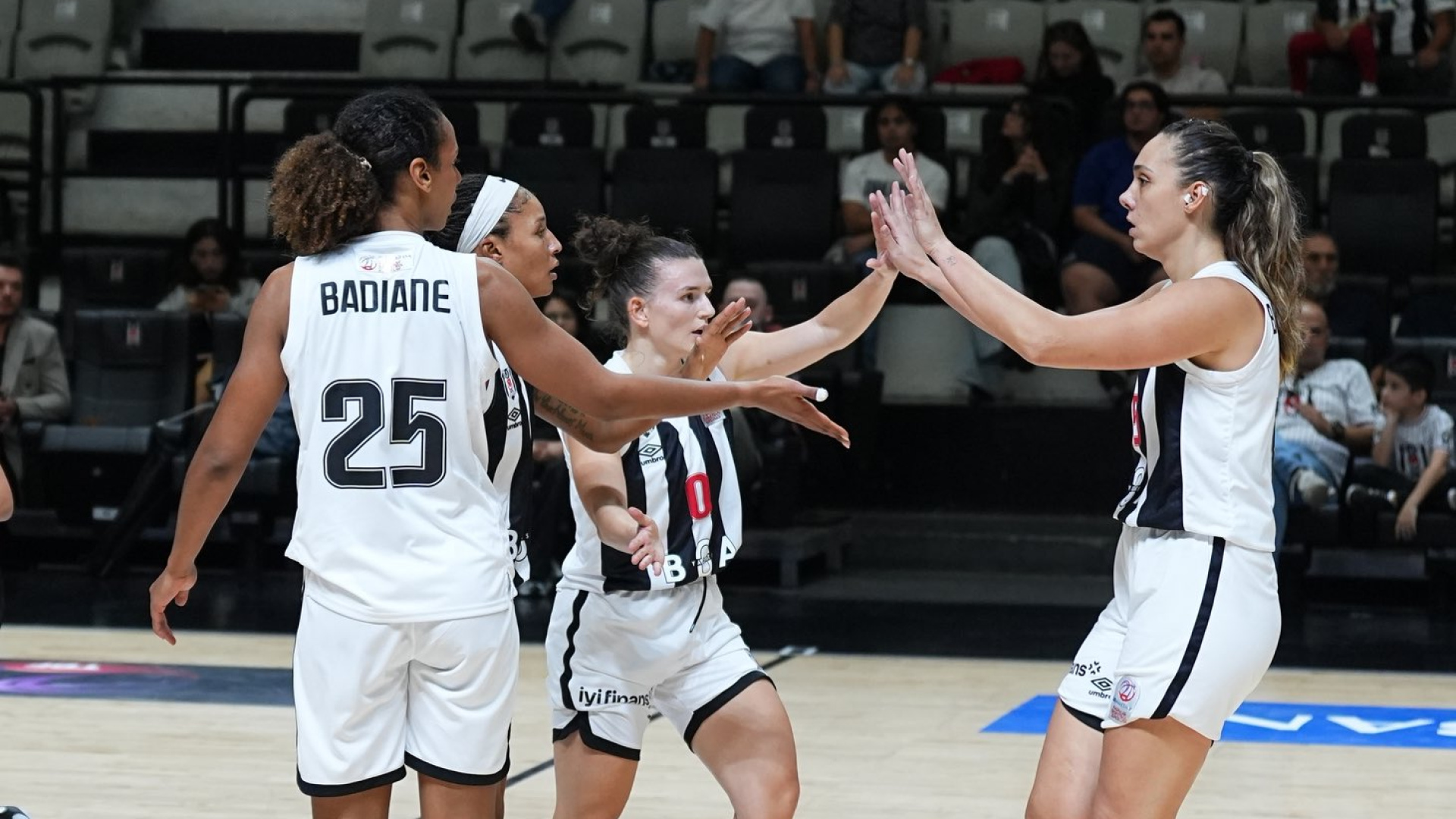 Beşiktaş BOA kazanarak başladı!