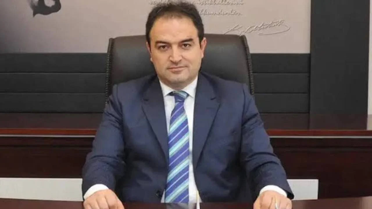 Fatma Betül Sayan Kaya’ya rakip çıktı: AKP’li bürokrat, fondan 20 milyar TL kazandı iddiası