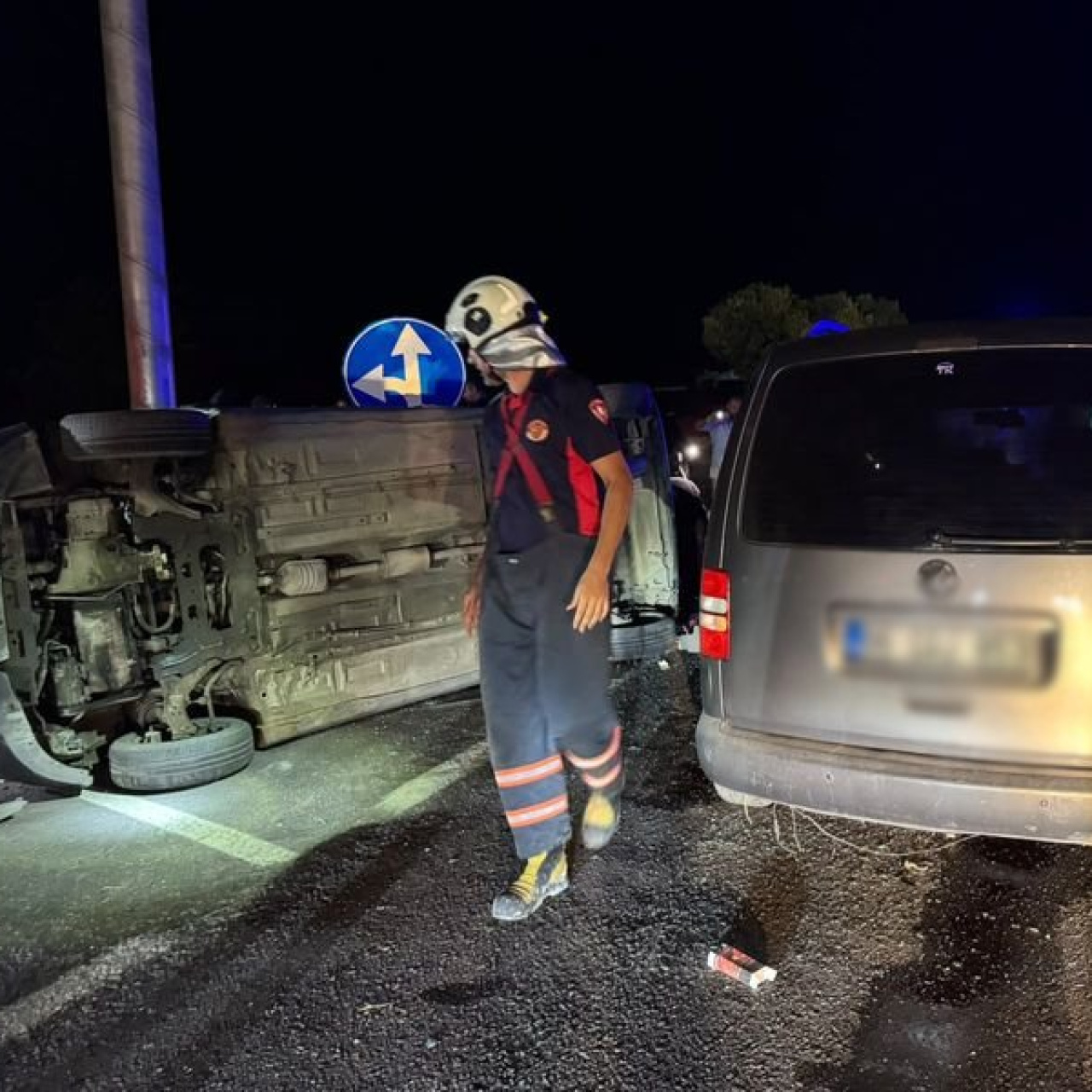 Çankırı'da iki otomobil çarpıştı: 1 ölü, 6 yaralı