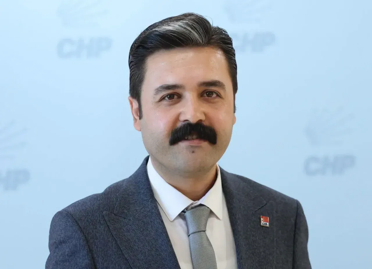 Yusuf Baştuğ: “Karaman’ın Sahibi Makamlar Değil, Millettir”