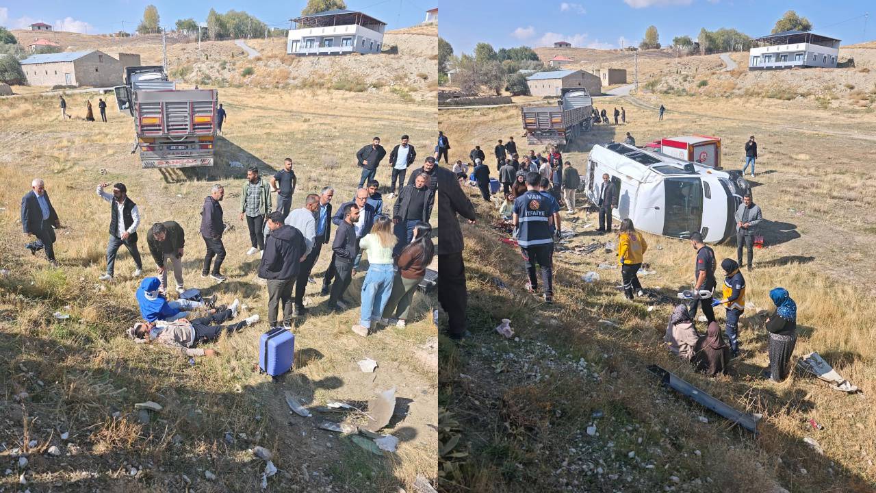 Van'da TIR ile yolcu minibüsü çarpıştı: 1'i ağır, 11 yaralı