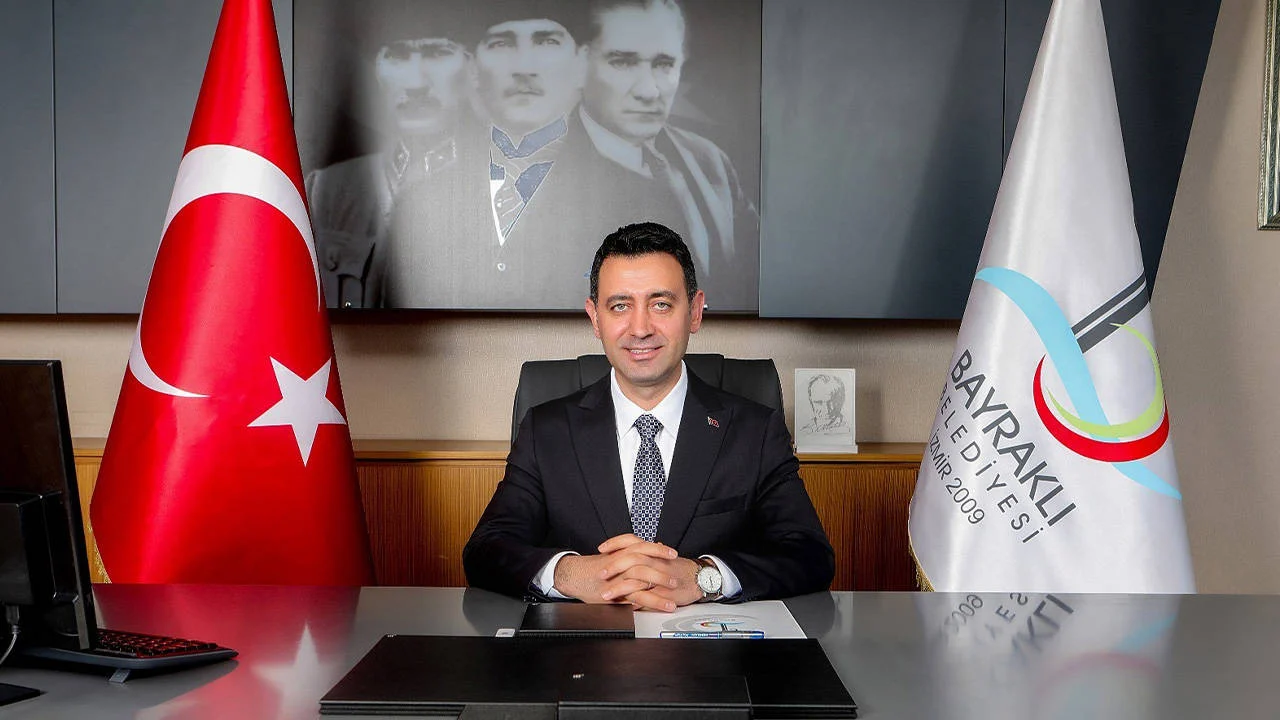 Bayraklı Belediye Başkanı İrfan Önal CHP’den istifa etti