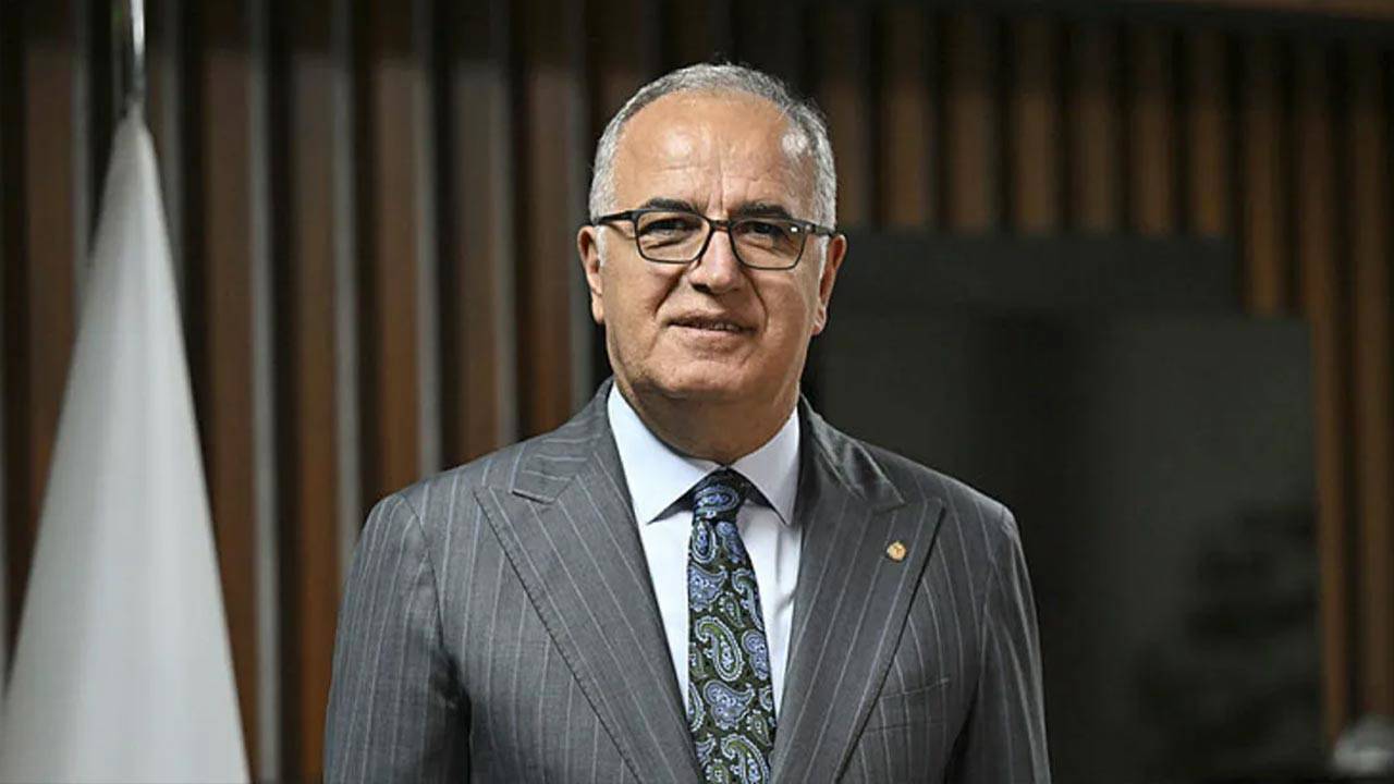 Türkiye Voleybol Federasyonu Başkanı Üstündağ: "Avrupa şampiyonluğunu da kazanmak istiyoruz"