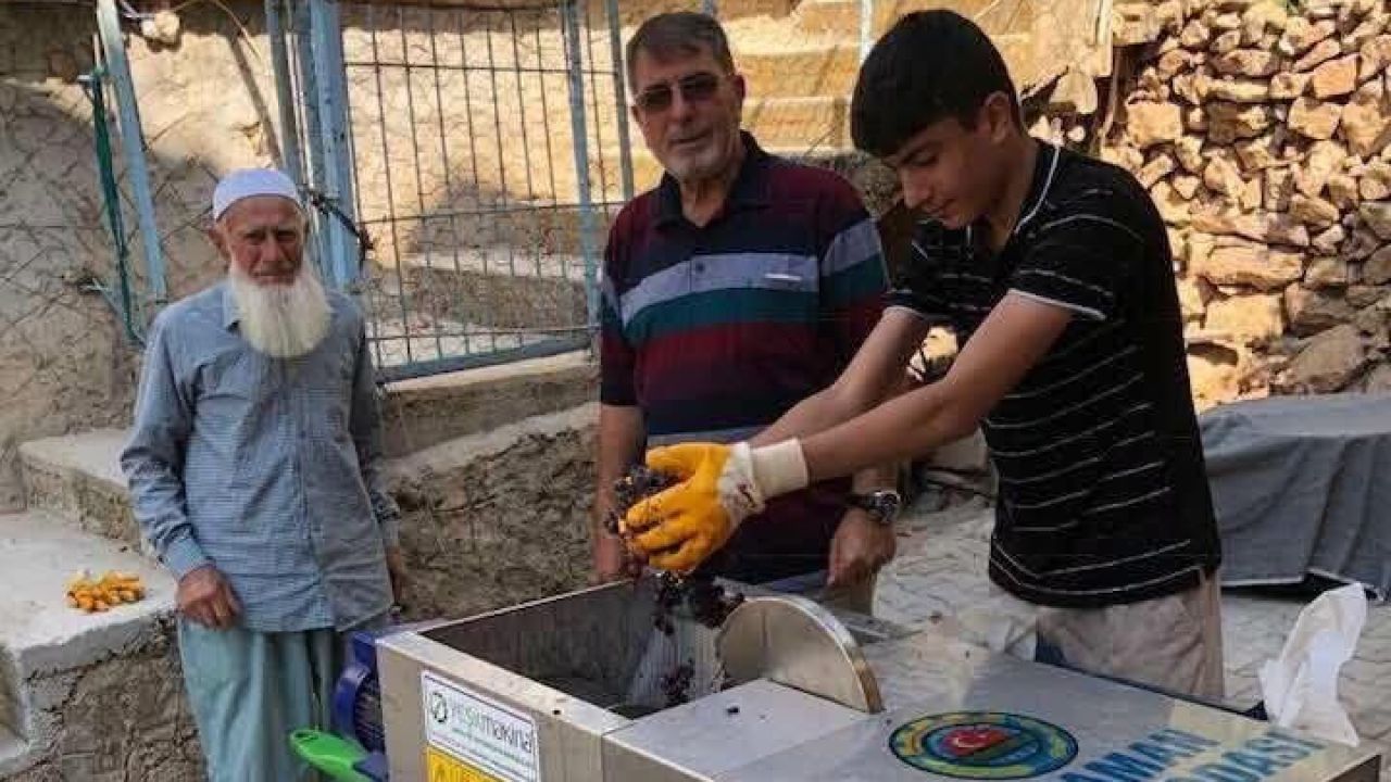 Karaman’da Pekmez Vakti: Kazanlar Bereket İçin Kaynıyor