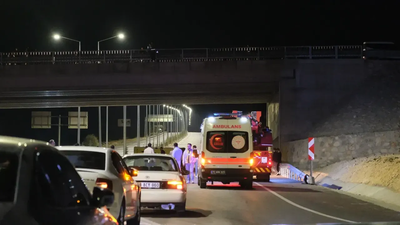 Karaman'da kız arkadaşıyla tartışan genç köprüye çıkarak intihara kalkıştı