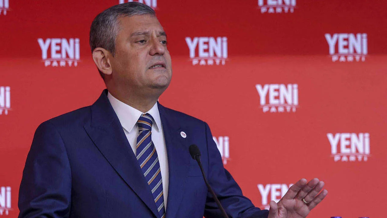 Fon skandalında isimler neden gizleniyor? Özel'den "taht kavgası" çıkışı