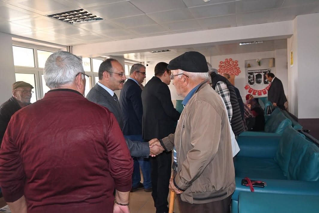 Fikret Dağ ve Nurettin Ulaş Yaşlılarla Buluştu
