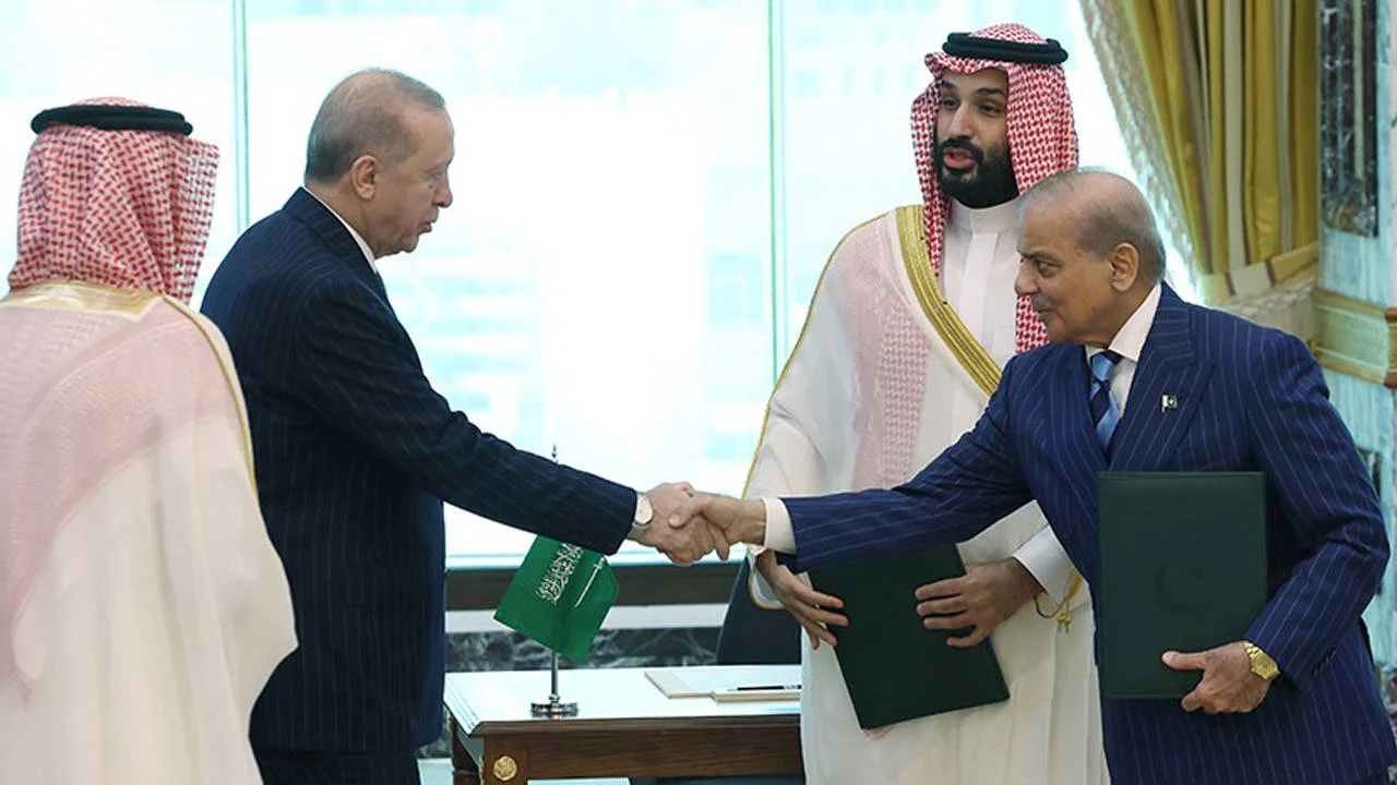 Ülkeyi savaşa sürüklüyorlar: TSK'yi Arabistan'a gönderme planı