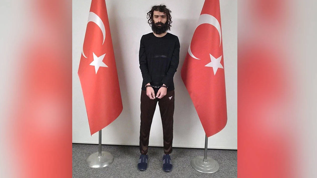 IŞİD'li Uğur Bahadır, MİT operasyonunda yakalanarak Türkiye'ye getirildi