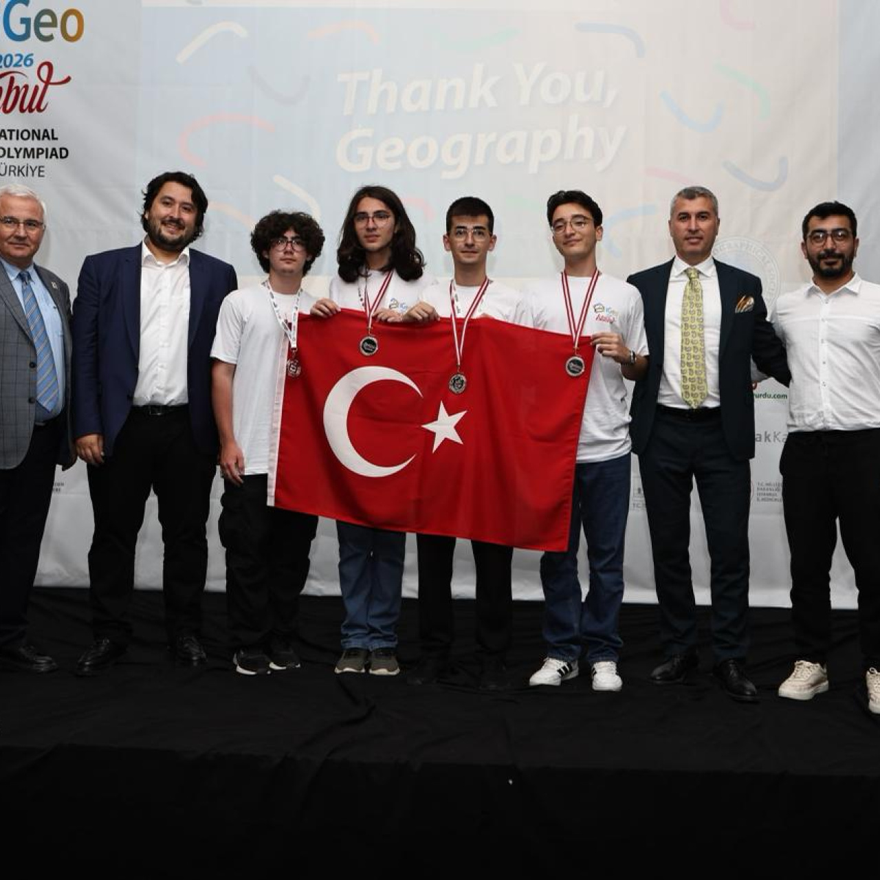 Türkiye'den tarihi başarı! 4 öğrenci gümüş madalya kazandı