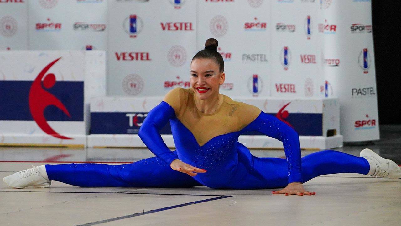 Ayşe Begüm Onbaşı'nın hedefi yeniden dünya zirvesi