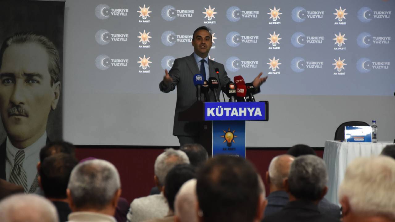 Bakan Kacır: 2028’de rekor bir oyla Cumhurbaşkanımız Recep Tayyip Erdoğan’ı bir kez daha seçeceğiz