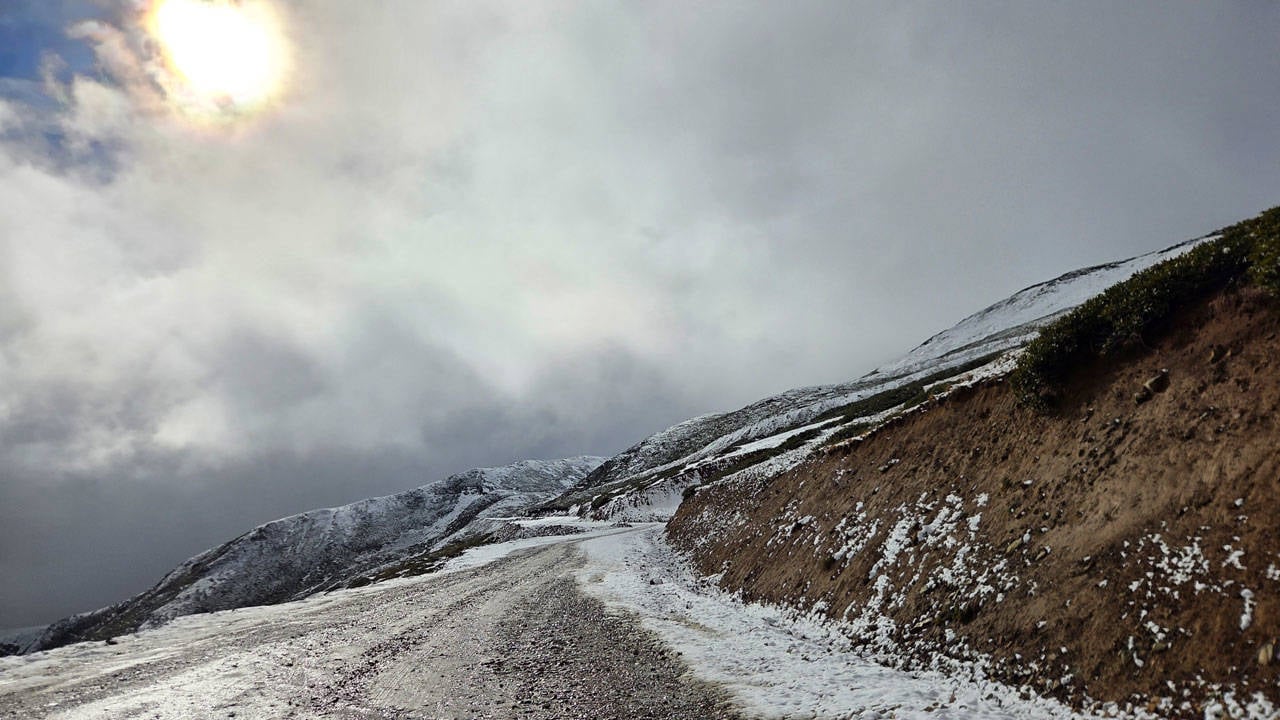 Artvin'in yüksek kesimleri karla kaplandı