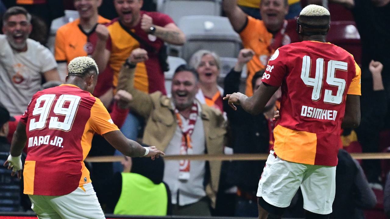 Galatasaray evinde Kasımpaşa'yı rahat yendi