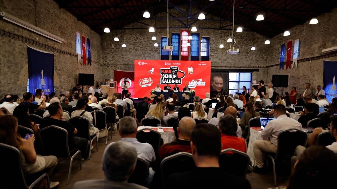 İzmir Enternasyonal Fuarı gün sayıyor