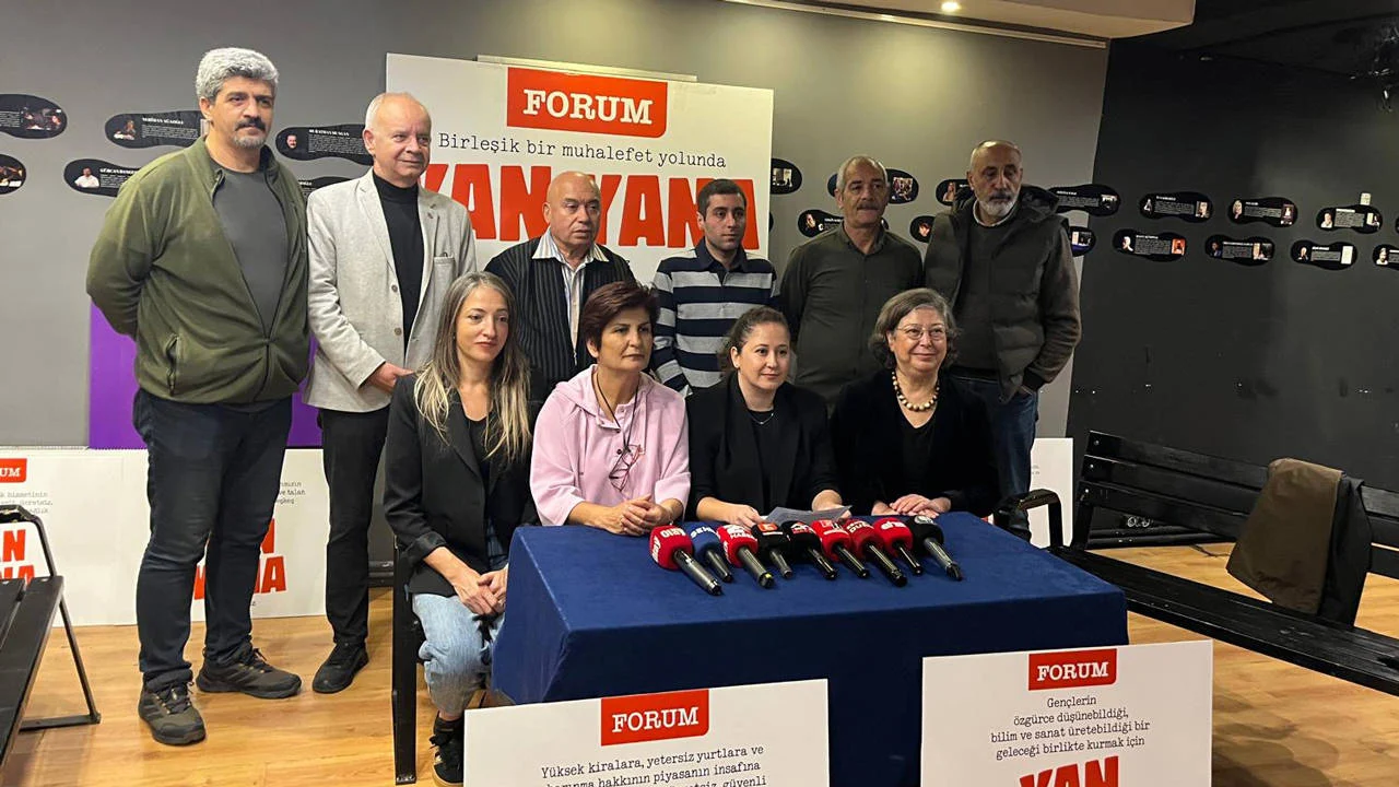 Eskişehir'de Yan Yana forumuna çağrı: "Karanlığı birleşerek dağıtmak mümkün"