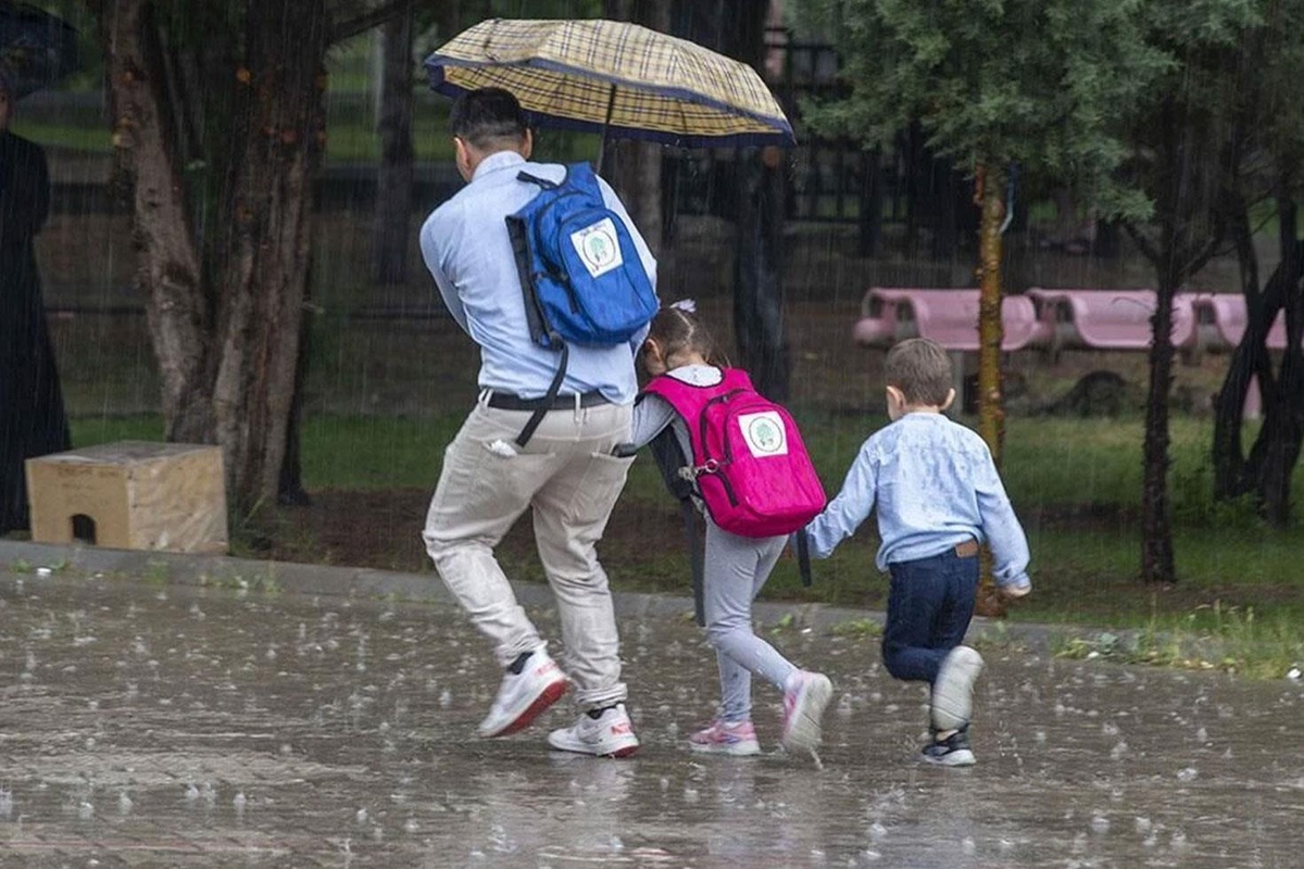 İstanbul'da olumsuz hava koşulları nedeniyle okullar 1 gün tatil edildi