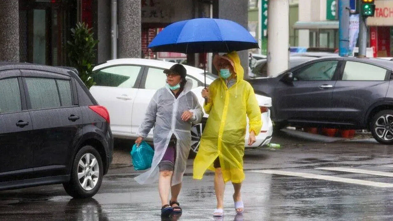 Pekin'de sel alarmı: 2. seviye acil durum planı devreye sokuldu