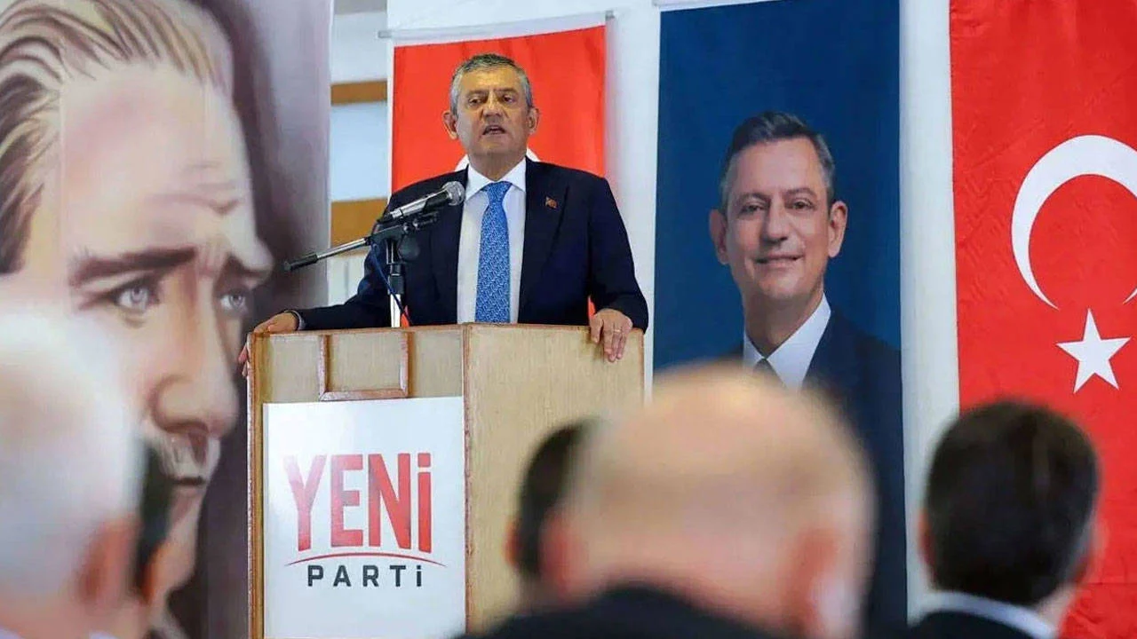 Özgür Özel, Le Figaro'da yazdı: “Amaç kontrollü bir muhalefet yaratmak”