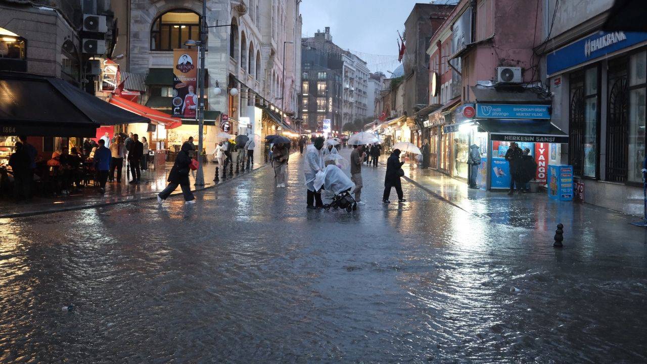 İstanbul’daki su baskınları için adli soruşturma
