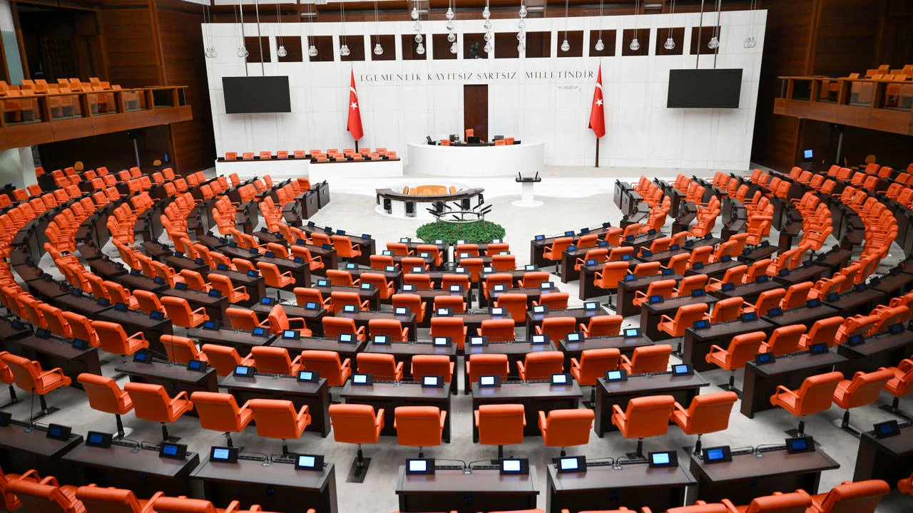 Meclis 1 Ekim’de açılıyor: YENİ Parti'den resepsiyon ve Erdoğan kararı
