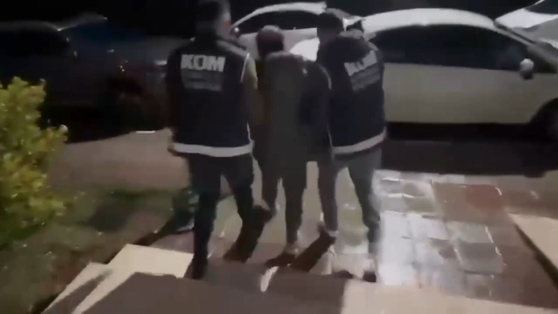 4 ilde FETÖ operasyonu: 21 gözaltı