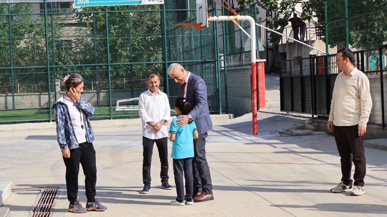 Karaman İl Millî Eğitim Müdürü Sadun Kılınç Köy Okullarını Ziyaret Etti