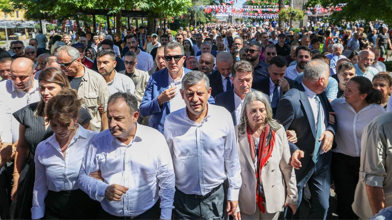 YENİ Parti Genel Başkanı Özgür Özel'in Karadeniz'deki ikinci durağı belli oldu