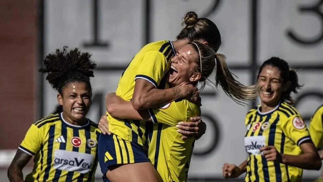Fenerbahçe, Avrupa’da tur için sahaya çıkacak