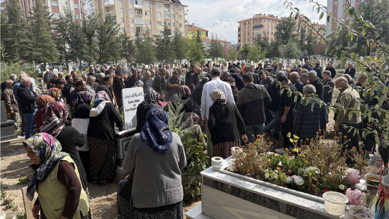 Libya'da devrimci mücadele yürütmüş Memduh Topbaş son yolculuğuna uğurlandı