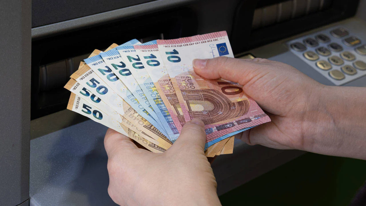 ECB tarih verdi: Euro'da yeni dönem