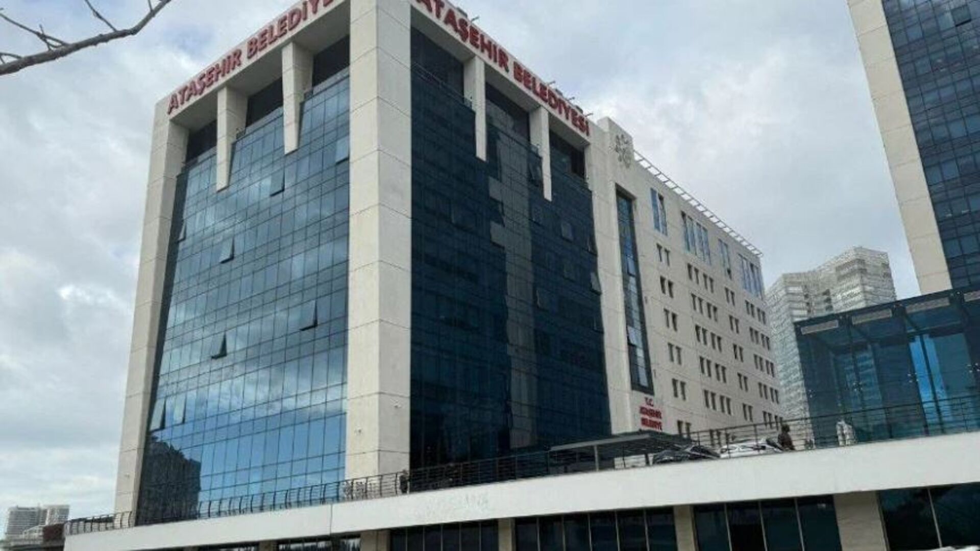 6 meclis üyesi AK Parti'ye katıldı